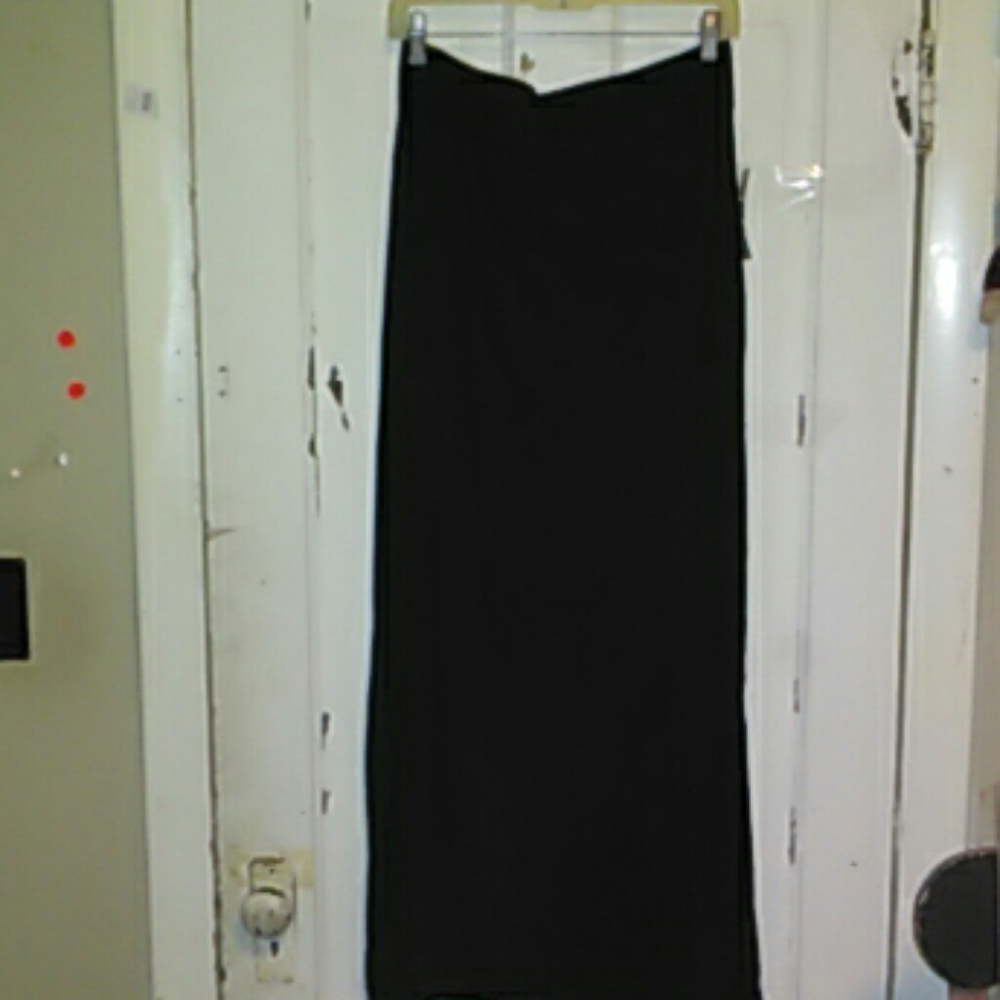 A.N.A. Size Medium NWT